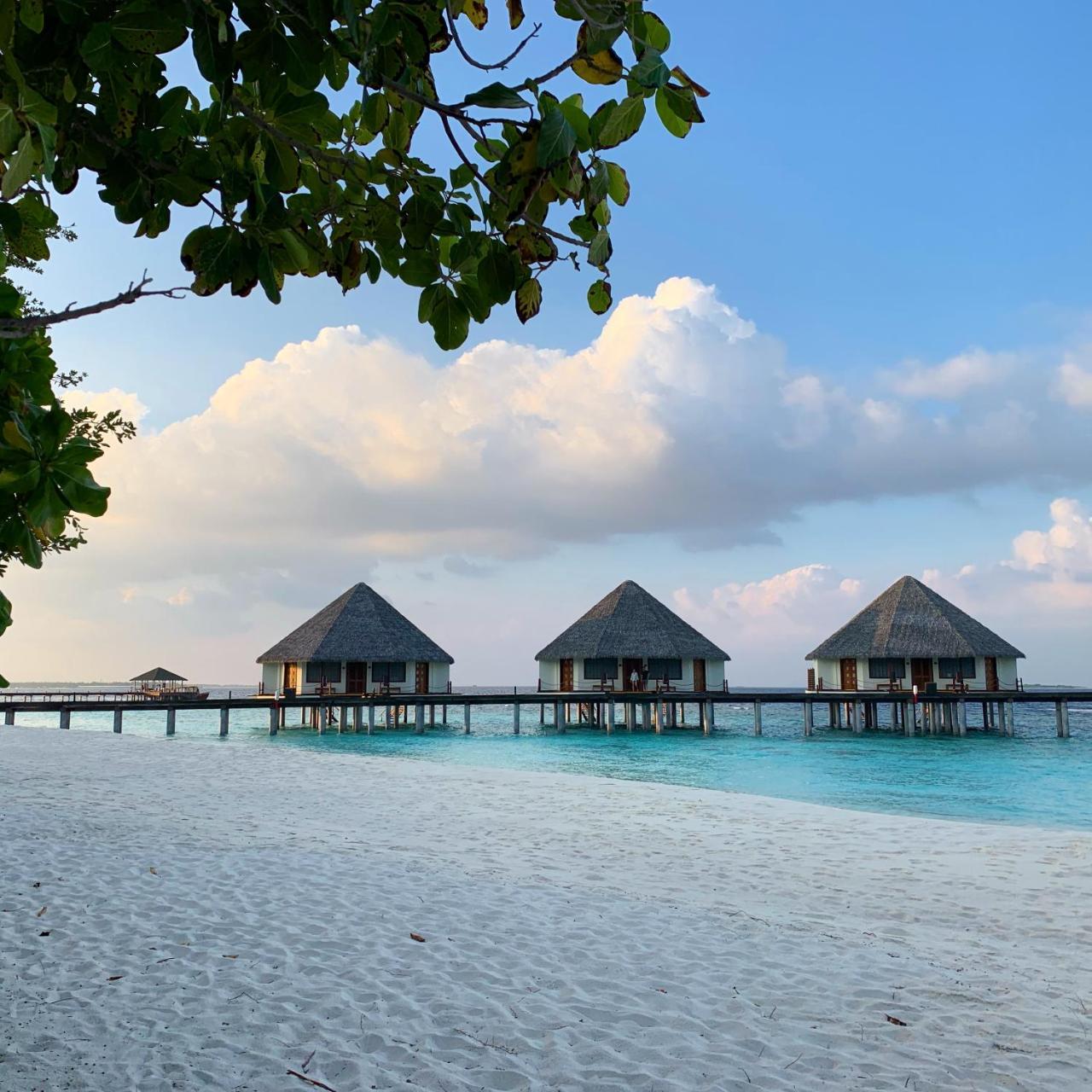Adaaran Prestige Water Villas Meedhoo  Екстер'єр фото